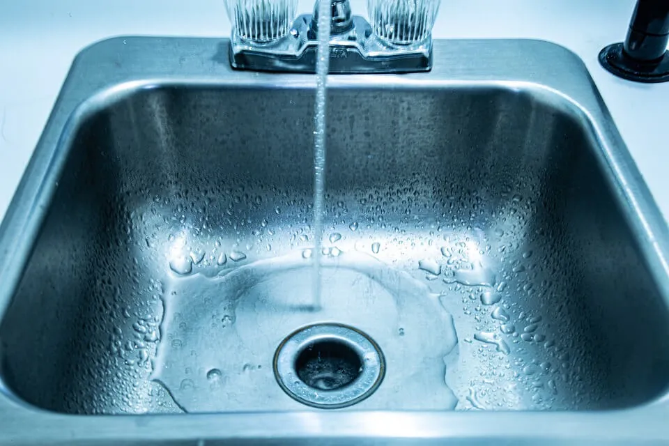 Emergency Drain Unblocking in Paisley